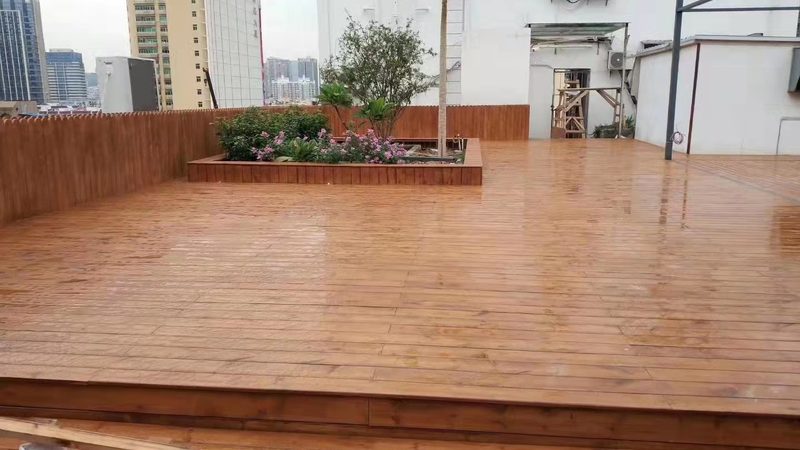 大板三层实木地板：效果、规格与尺寸解析